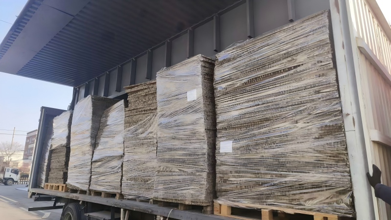 Yilida Packaging Products teki neitsytmatkansa Japaniin